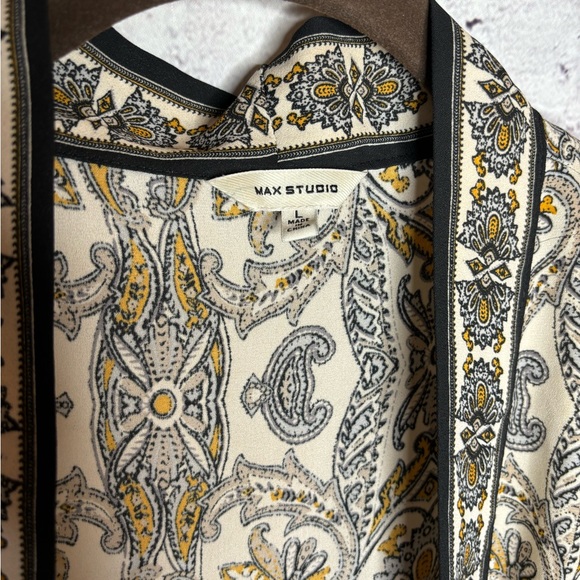 Large Max Studio short sleeve printed cardigan - Picture 4 of 6